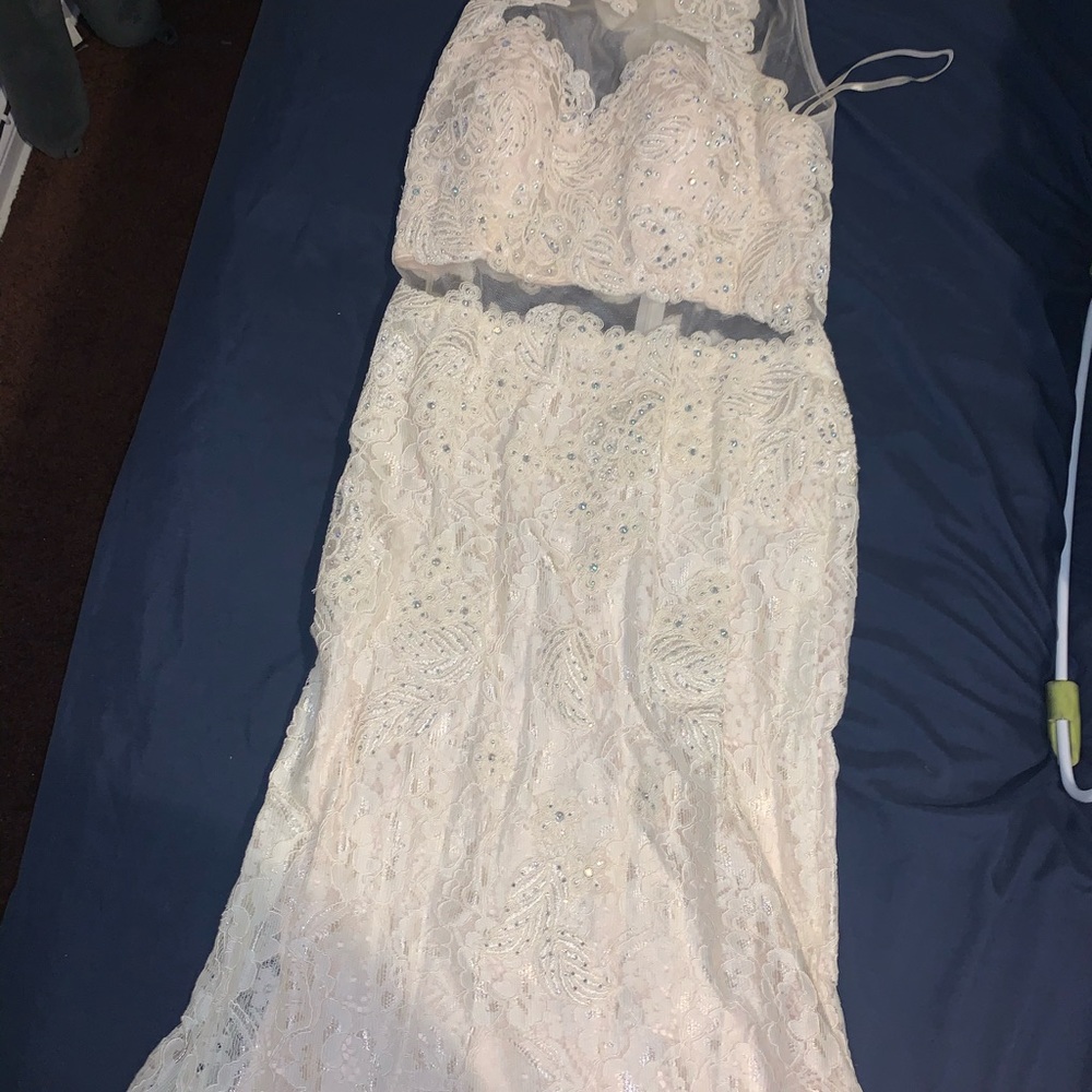 Wedding Dress / Prom Dress